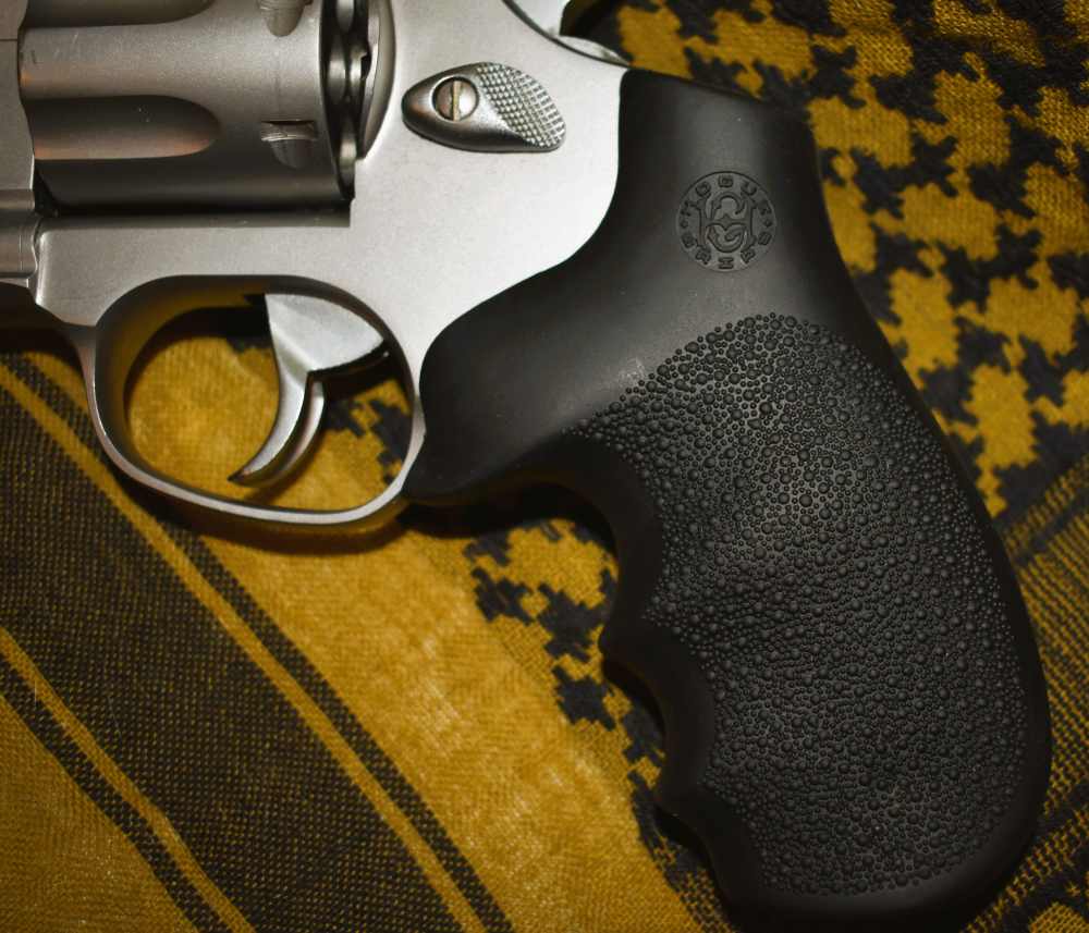 Taurus Tracker 627 6 Inch Barrel Handgun Hunter .357 Mag 7 Shot Old Model-img-6
