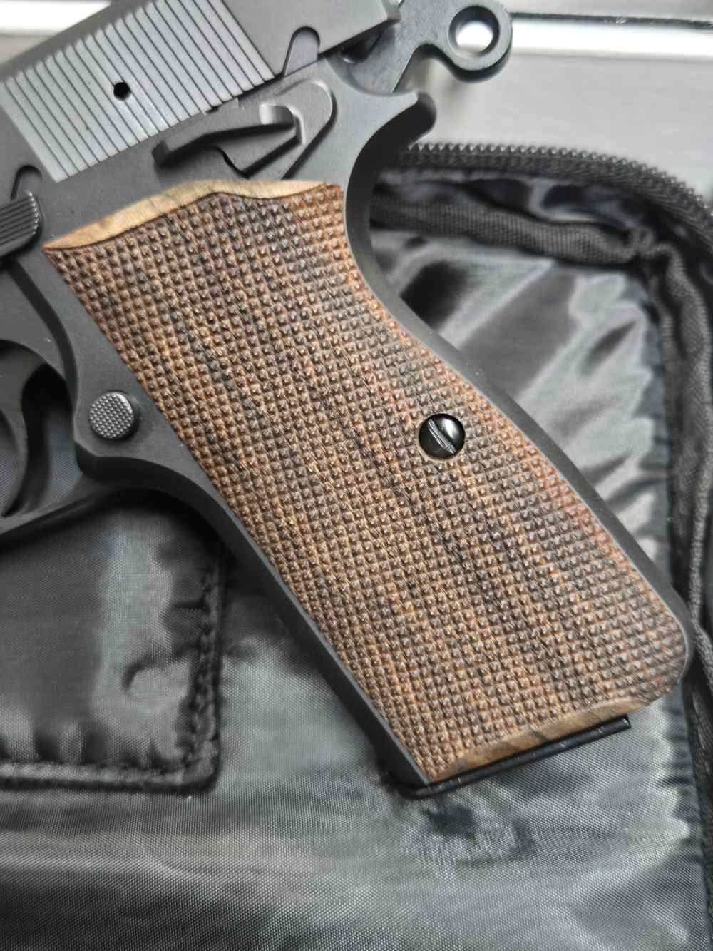 Springfield Armory SA-35 9MM Luger 4 Inch barrel NEW HP9204-img-10