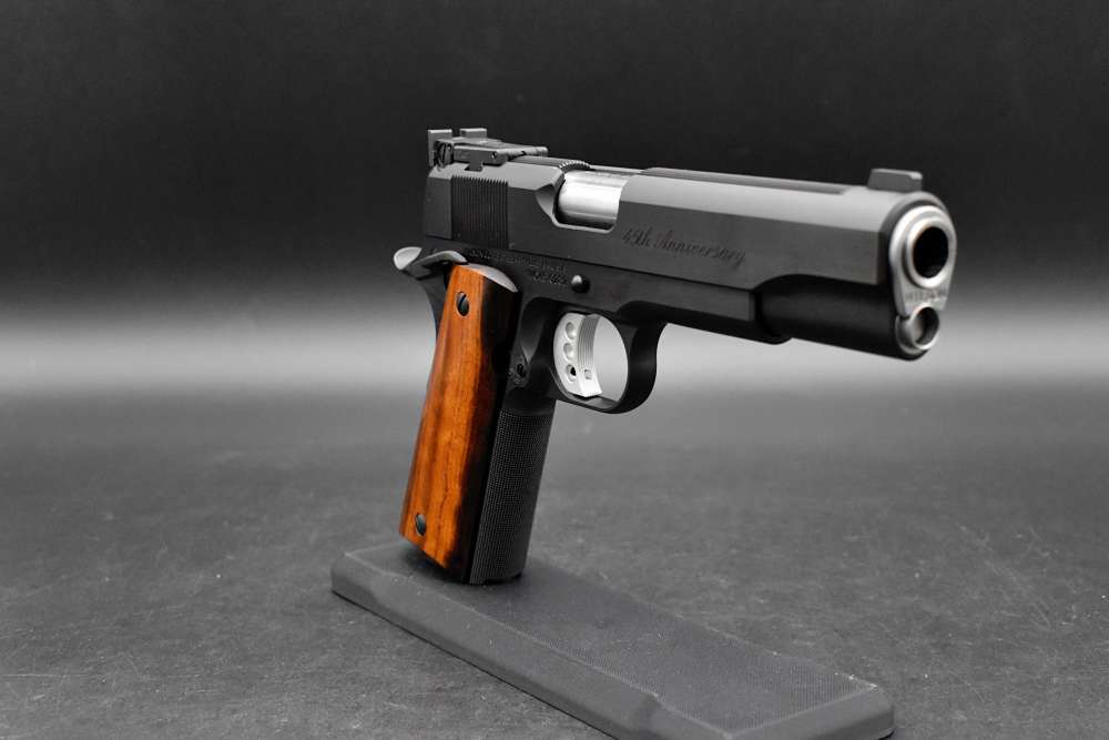 Wilson Combat 45th Anniversary 1911 .45 ACP 5" BBL Commemorative 237/450-img-10