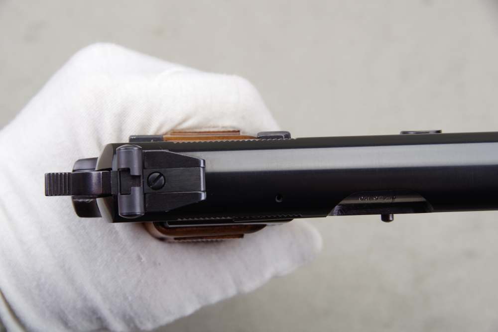 All Original 1972 Browning Hi-Power 9mm 4.5'' Blue 99%-img-16