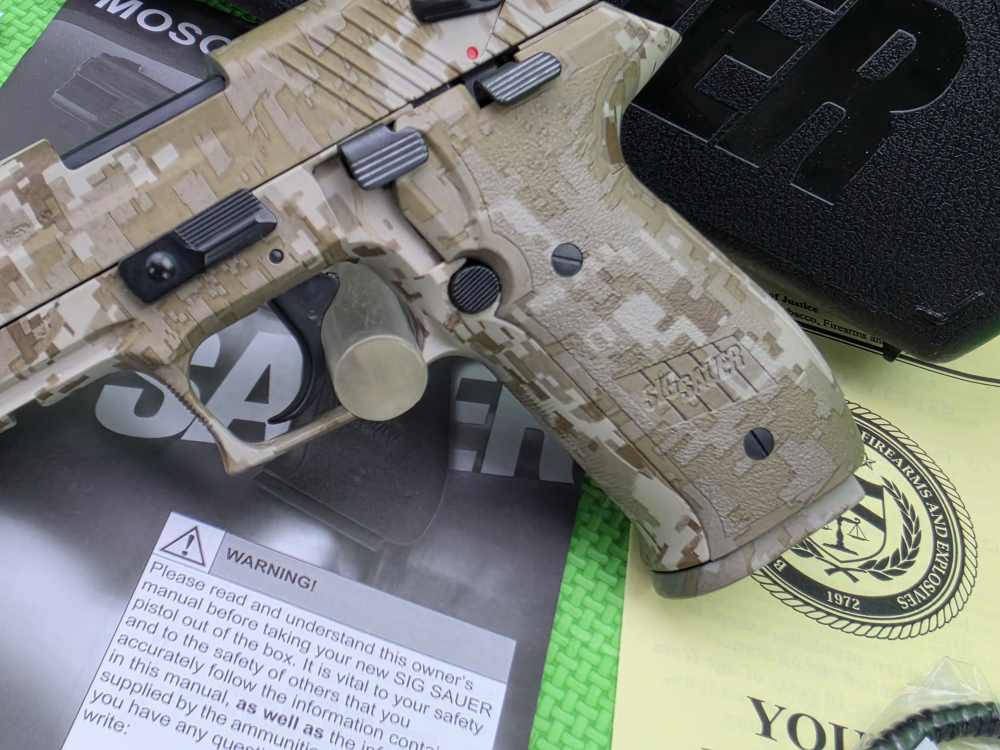 RARE SIG SAUER * DESERT DIGITAL CAMO * MOSQUITO MOS-22-DD-TB 22 LR THREADED-img-5
