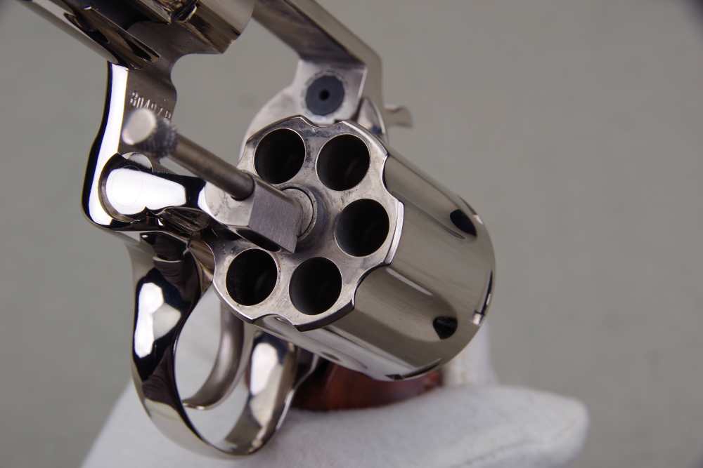 1978 Colt Cobra 38 SPL 2'' Nickel NIB-img-19