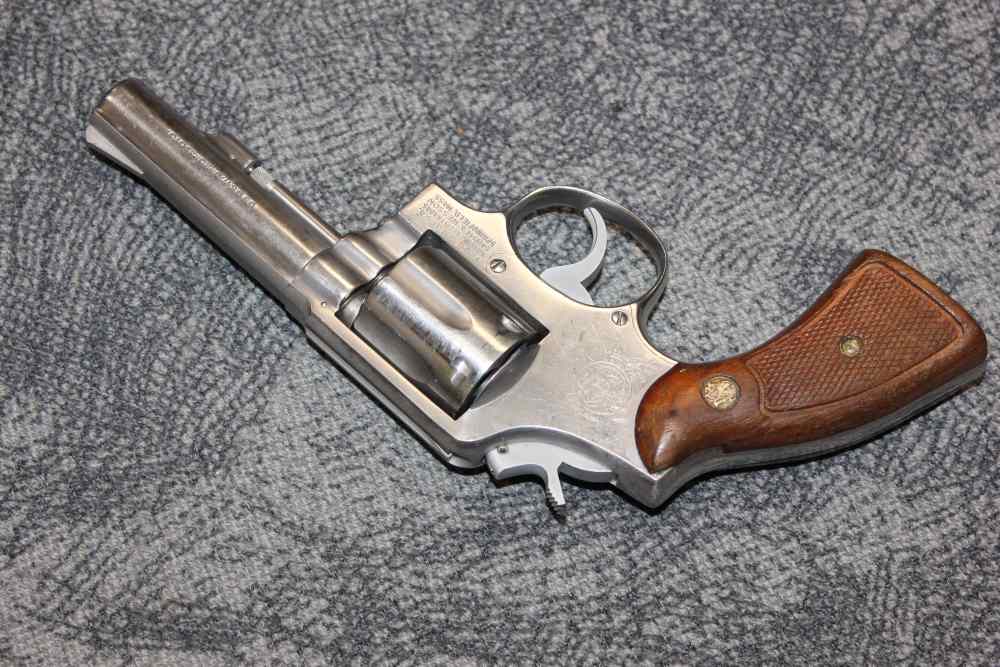 Pre-Lock Smith & Wesson model 64-1 pinned barrel revolver! Free Shipping!-img-7