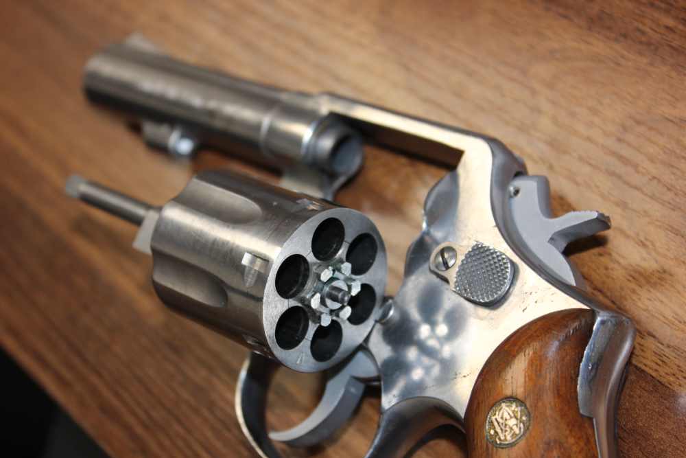 Pre-Lock Smith & Wesson model 64-1 pinned barrel revolver! Free Shipping!-img-9
