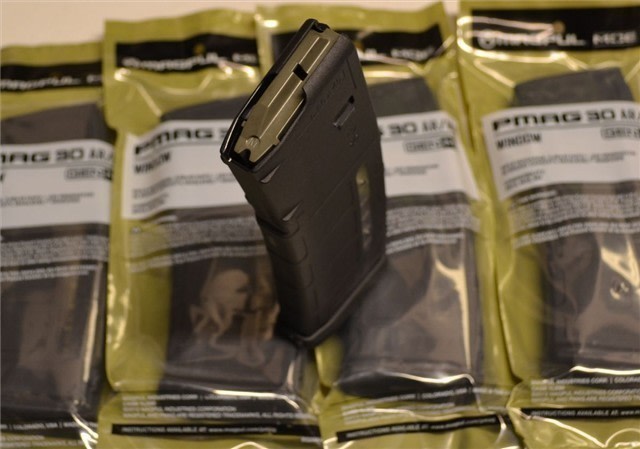 NEW Gen M2 MOE PMAG Window 30rd AR15 Mag BLK .223 MAGPUL MAG570-BLK-img-1