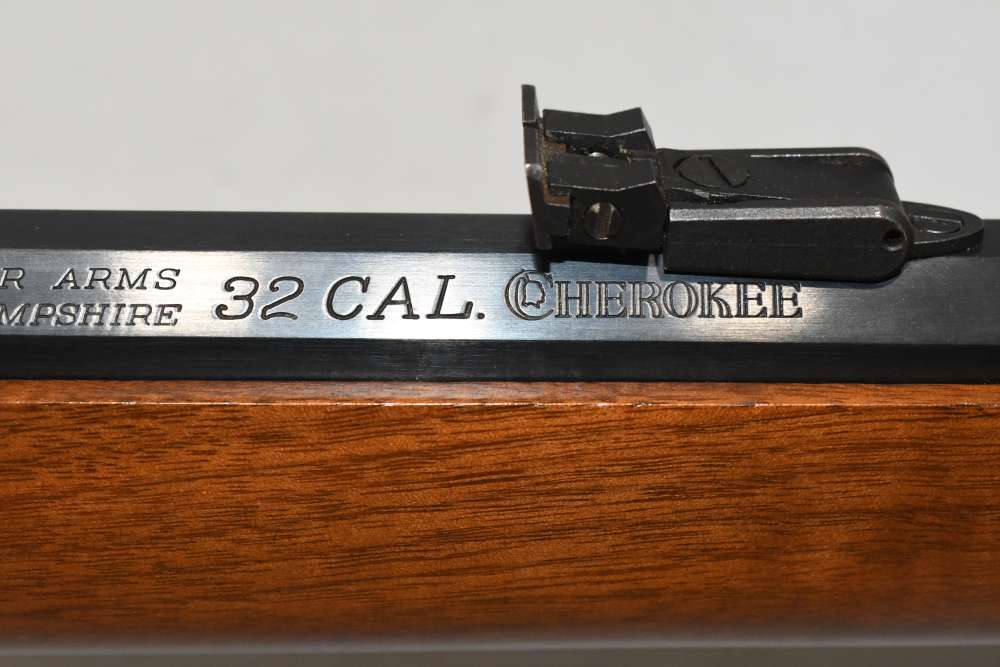 Wonderful Thompson Center T/C Cherokee .32 Cal Black Powder Muzzle Loader  -img-24