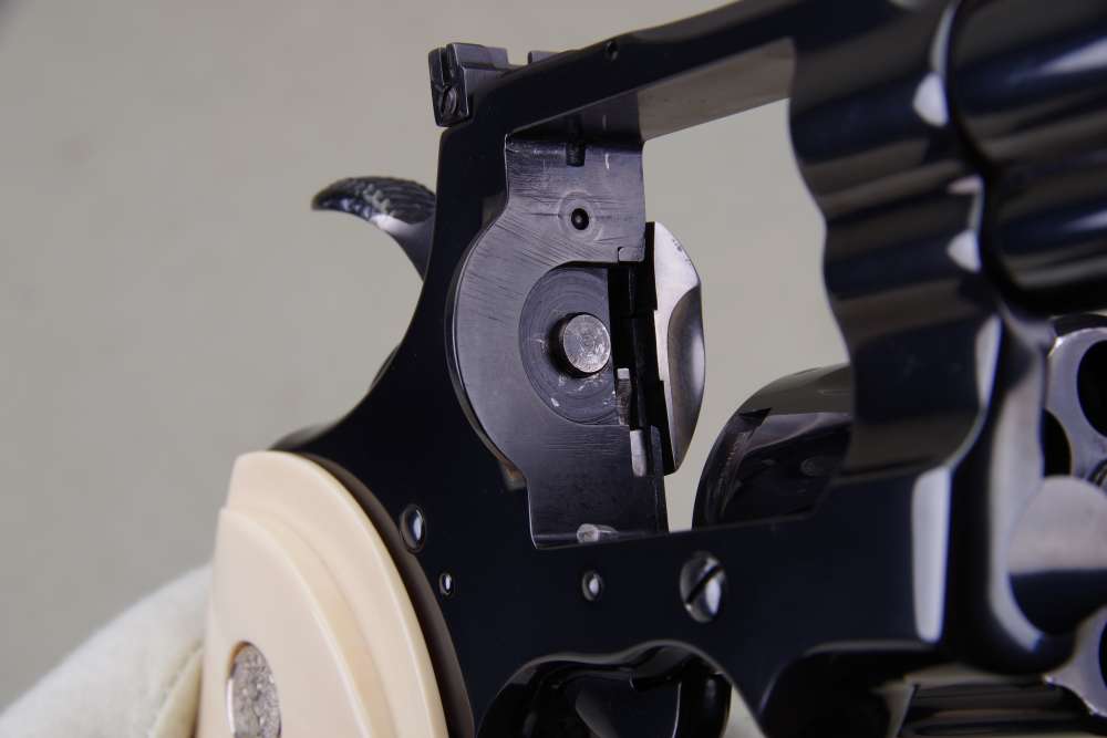 1976 Colt Python 357 Mag 6'' Blue 99% w/ Orig Box & Papers Bonded Ivory-img-20