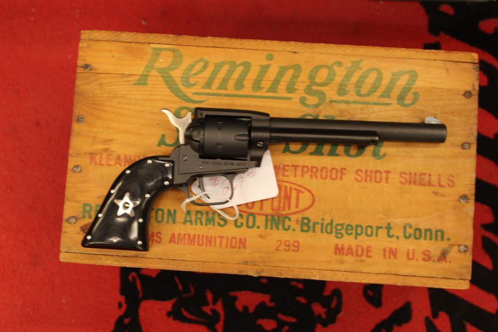 NIB Heritage Rough Rider -img-1