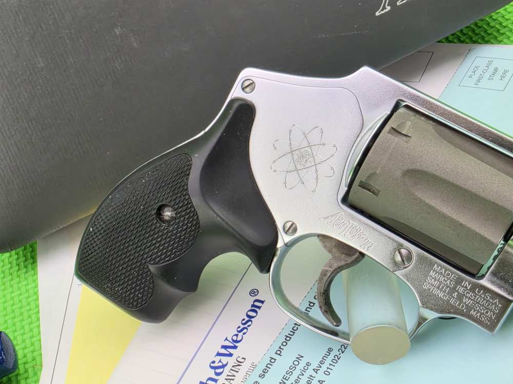 S&W SMITH & WESSON 332 Ti AIRLITE TITANIUM 32 H&R MAG MADE 1999 ONLY + BOX -img-10