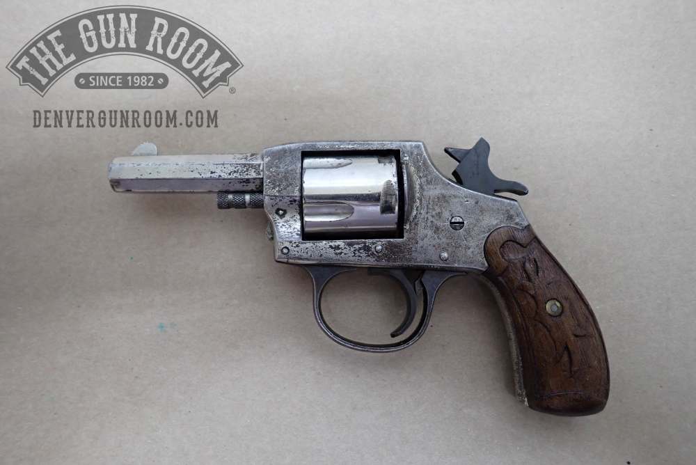 Iver Johnson model 1900 Double Action, 32 S&W, 5-shot revolver, -img-0