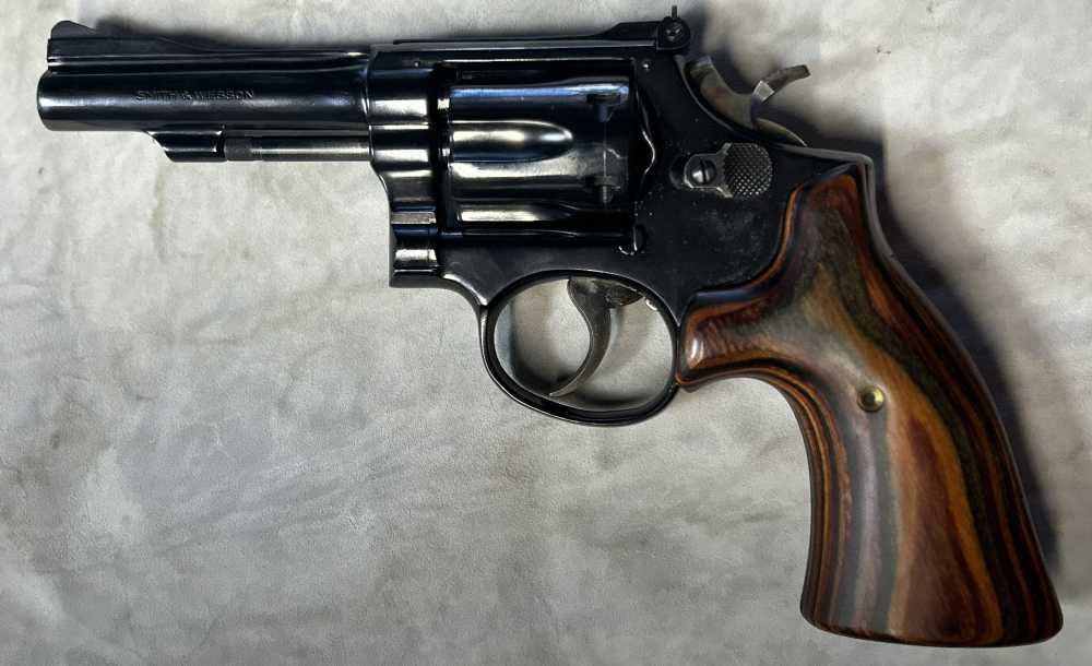 Smith & Wesson 18-3 22LR 4" BBL Combat Masterpiece *USED*-img-1