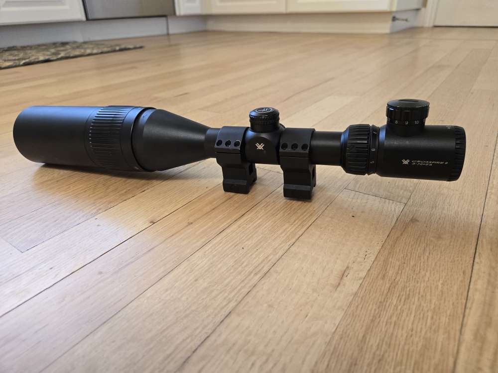 Vortex Crossfire II 3-12x56 w/ sun shield and 30mm rings-img-0