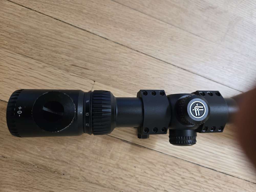 Vortex Crossfire II 3-12x56 w/ sun shield and 30mm rings-img-1