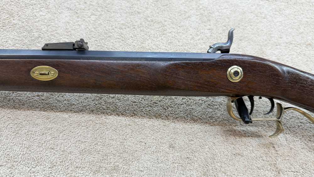 Thompson Center Hawken 54 caliber Big Bore Muzzle loader Percussion VG COND-img-7