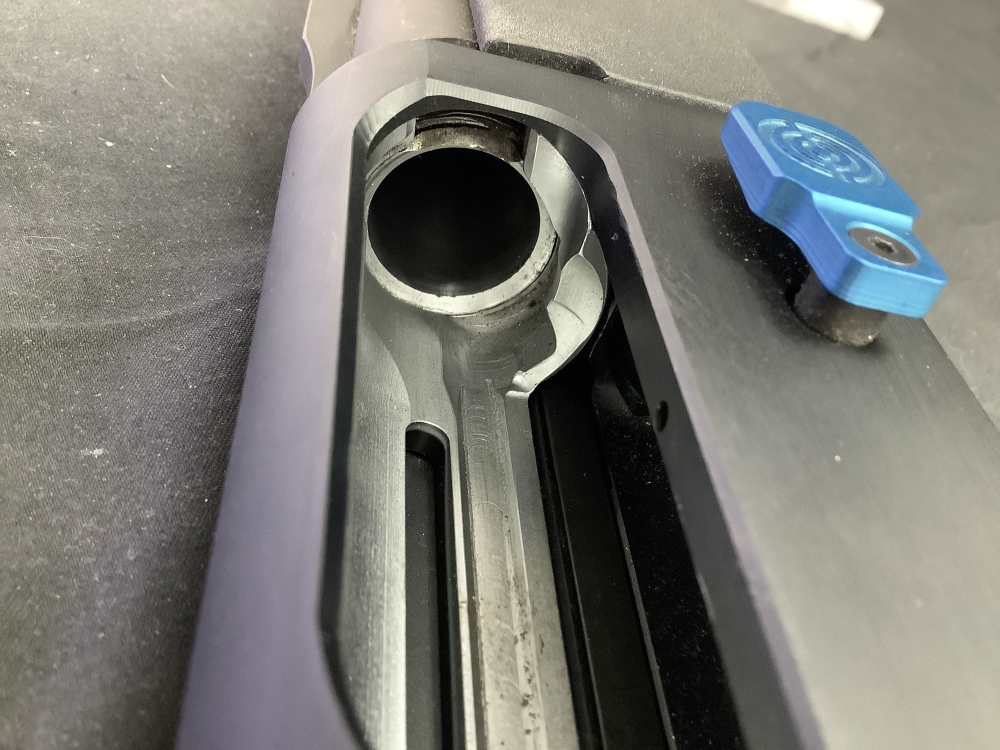Stoeger M3K 12ga Benelli Clone-img-32