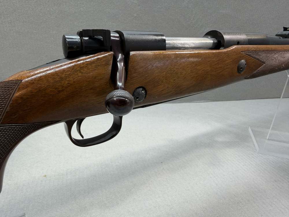 Winchester Model 70 .458 Win Mag Super Grade Bolt Action Rifle -img-15