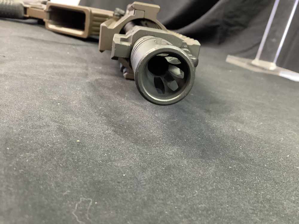 Sig Sauer Sig 516 10.5" 5.56 w/brace-img-29