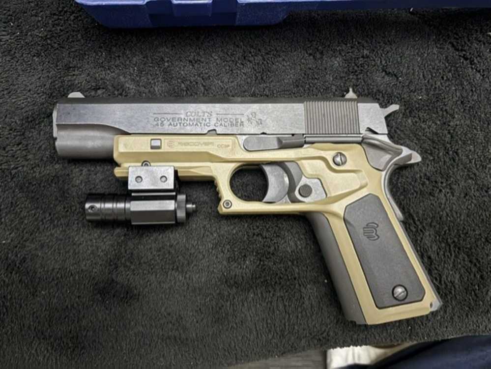 COLT 1911 GOVERNMENT MODEL .45ACP-img-2