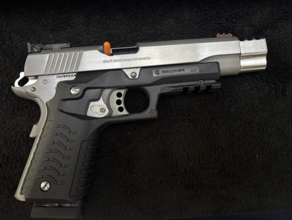 Colt Gold Cup 9mm-img-4