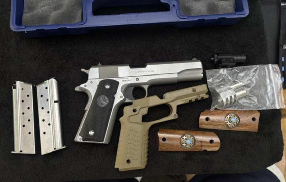 Colt government 1911 model stainless steel 9mm-img-15