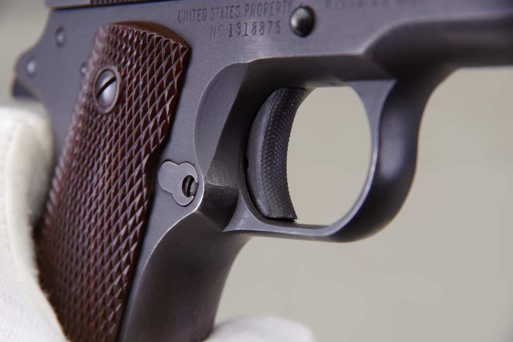 All Original 1943 Remington-Rand 1911A1 45 ACP 5'' Parkerized 96%-img-18