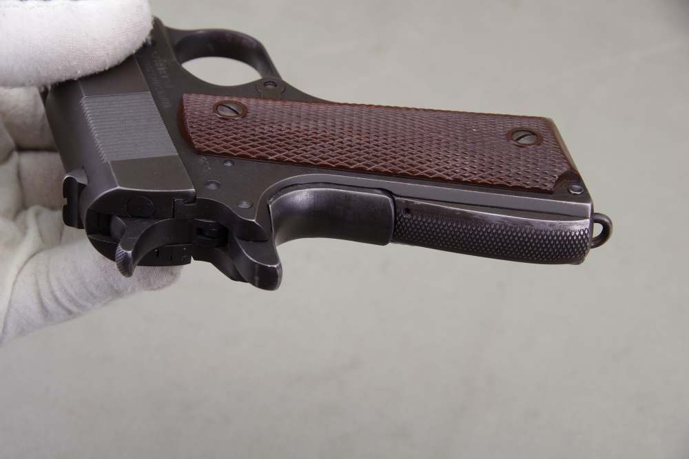 All Original 1943 Remington-Rand 1911A1 45 ACP 5'' Parkerized 96%-img-16