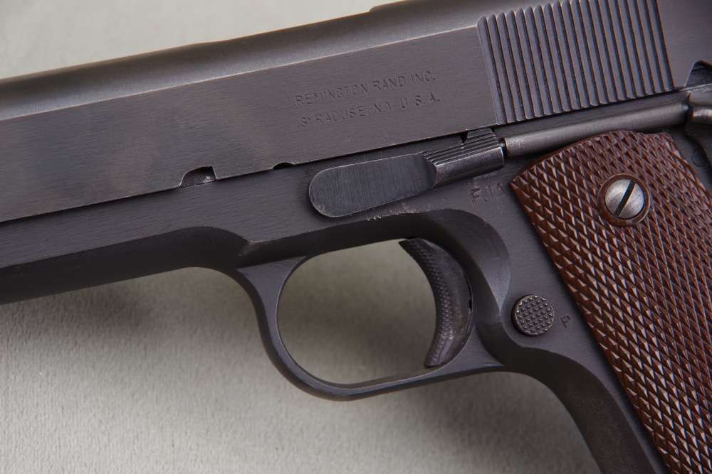 All Original 1943 Remington-Rand 1911A1 45 ACP 5'' Parkerized 96%-img-5