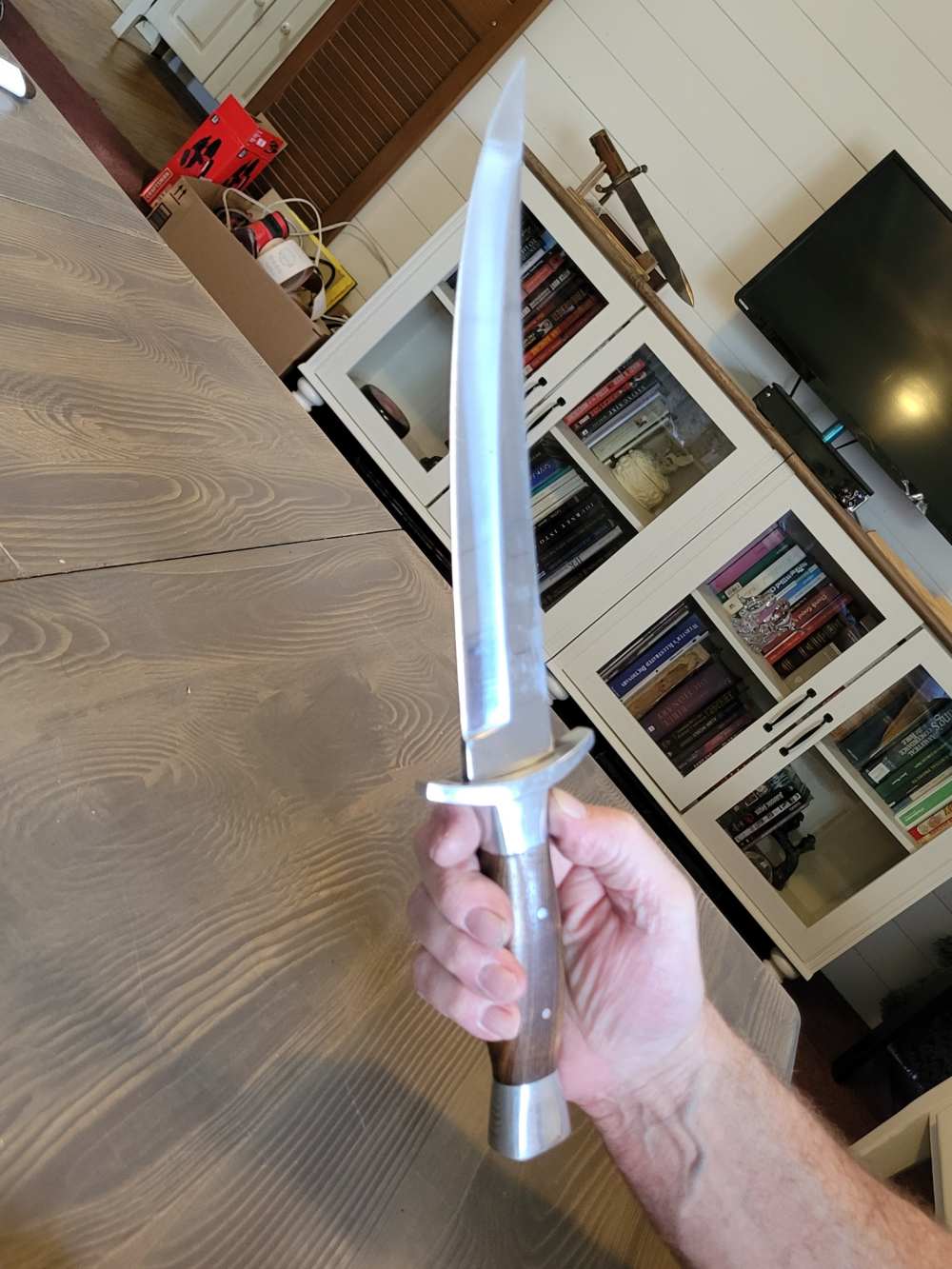 LARGE Custom-Made Bowie Knife with Custom Sheath-img-10