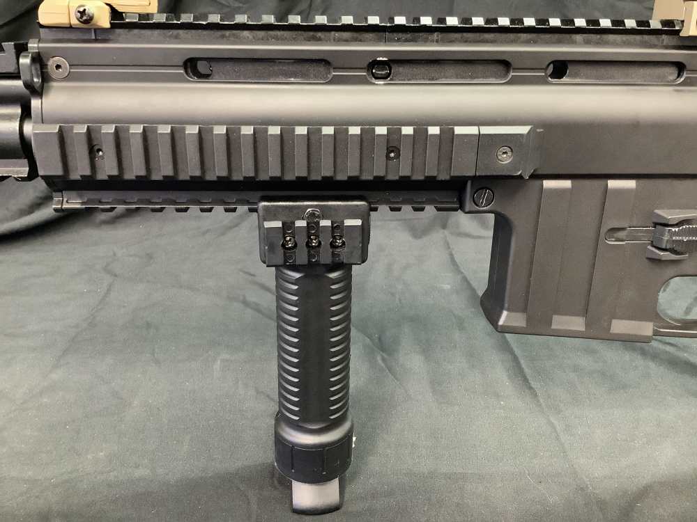 ISSC MK22 .22lr version of FN Scar-img-9