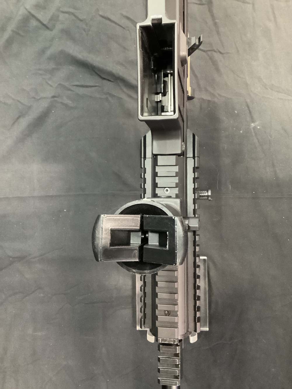 ISSC MK22 .22lr version of FN Scar-img-23