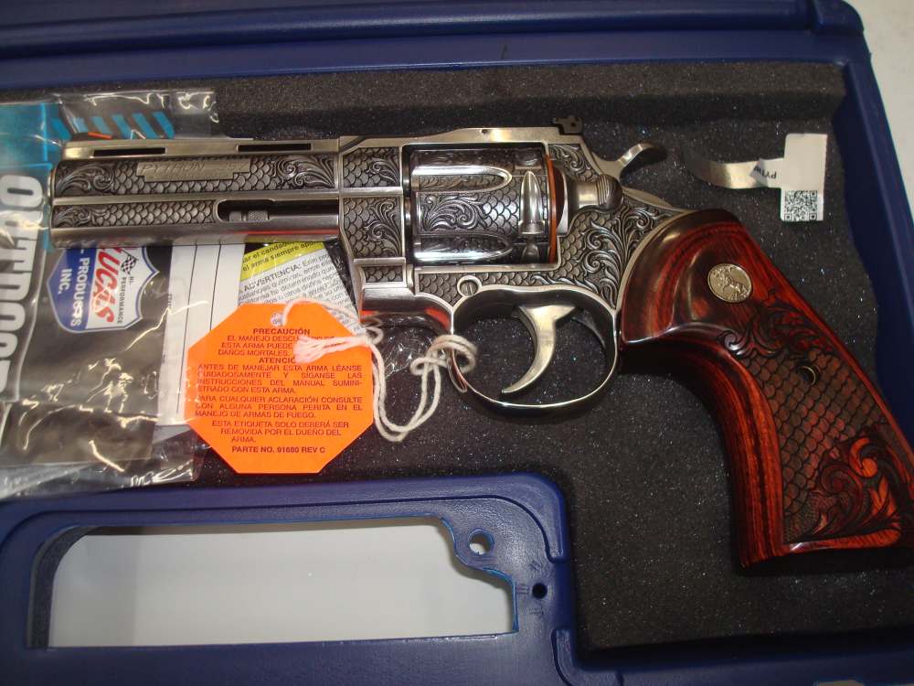 Colt Python "Royal Snake Scales" Revolver Altamont Engraved .357 Magnum-img-0