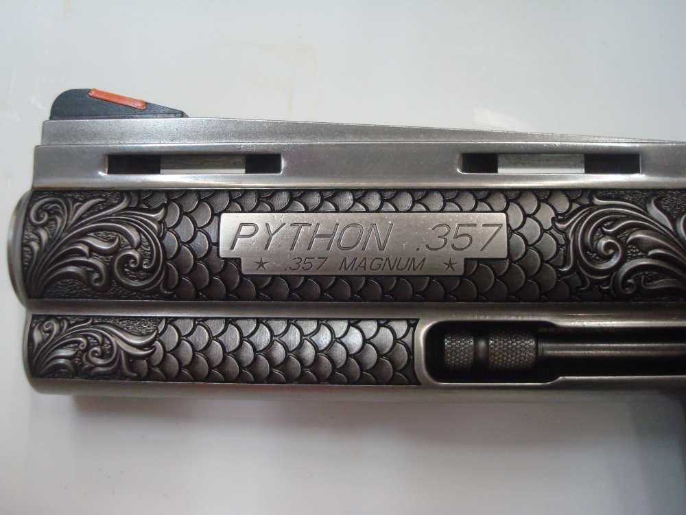 Colt Python "Royal Snake Scales" Revolver Altamont Engraved .357 Magnum-img-10
