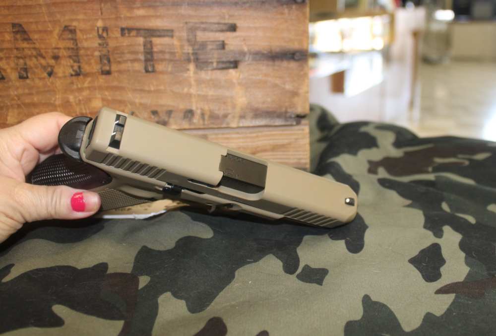 Glock G45 9mm Semi Auto Pistol 9mm 17+1-img-2