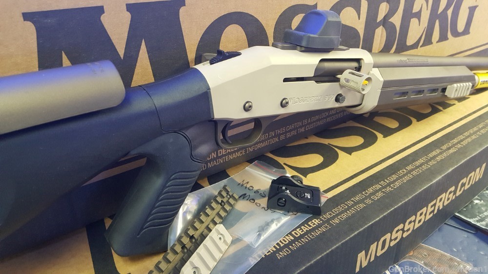 MOSSBERG 930SPX 12 GUAGE CUSTOM CERAKOTE WITH MANY  UPGRADES FACTORY NEW ON-img-14