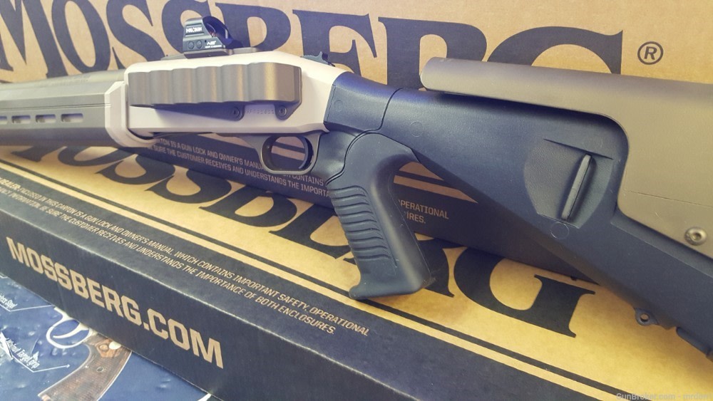 MOSSBERG 930SPX 12 GUAGE CUSTOM CERAKOTE WITH MANY  UPGRADES FACTORY NEW ON-img-0