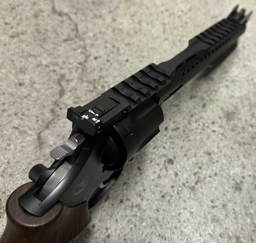 Nighthawk Custom Korth HUNTER 44 Magnum 7.5" Revolver .44 MAG  1114 Walnut-img-8