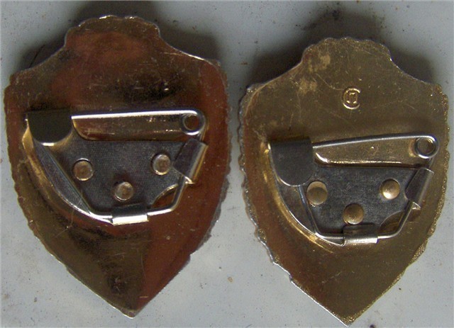 2 Soviet Russian qualification badges: Infantry and Air Force-img-1