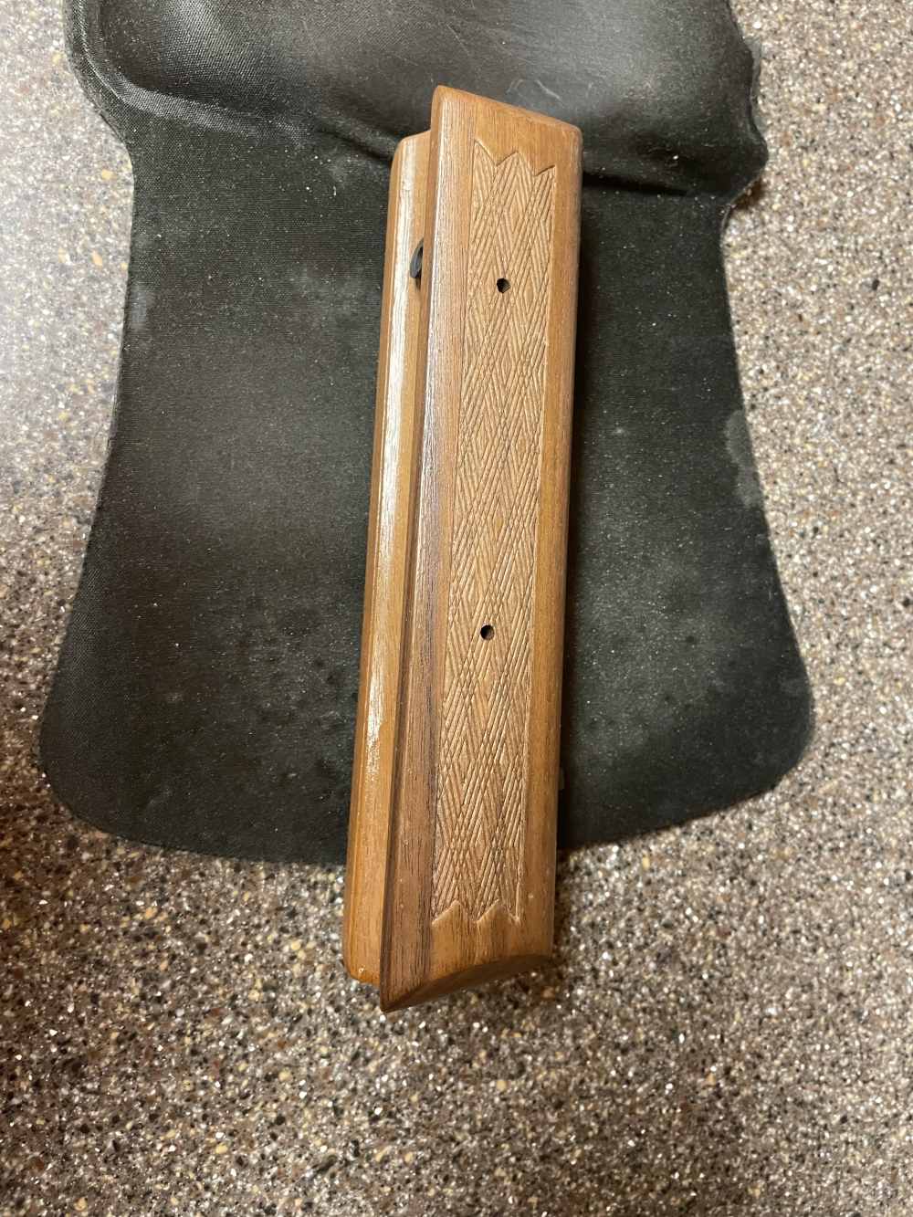 BENJAMIN FRANKLIN 340,342,347 CHECKERED FOREARM N.O.S-img-0