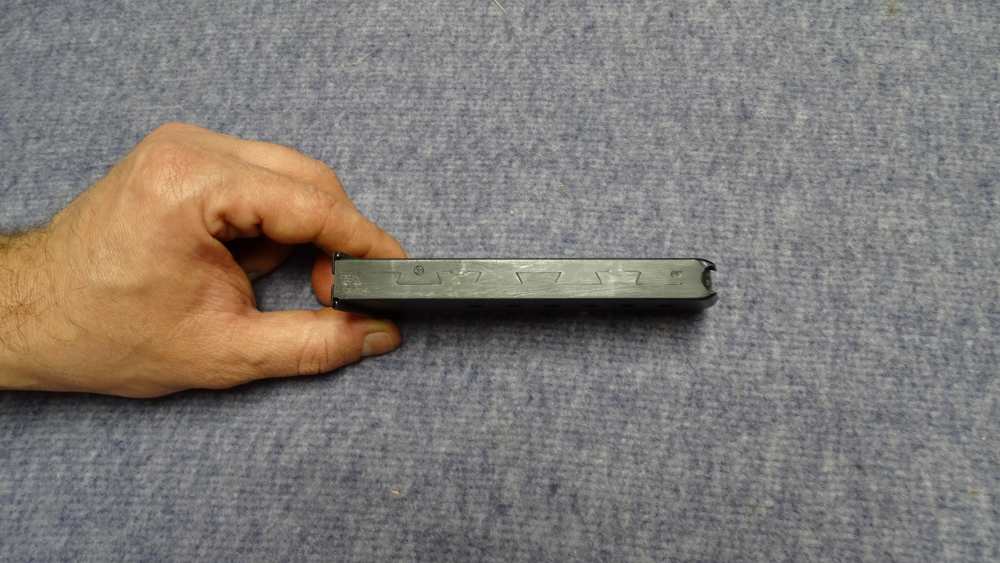 Early SIG-Sauer 7 rd.45 ACP Zipper Back Magazine West German P220 Mag P-220-img-2
