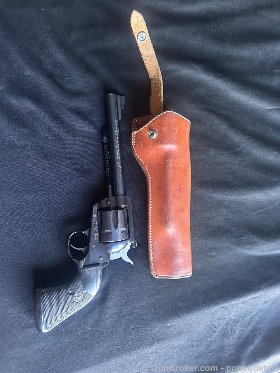 1994- Ruger New Model Blackhawk Single Action Revolver .41 Mag-img-0