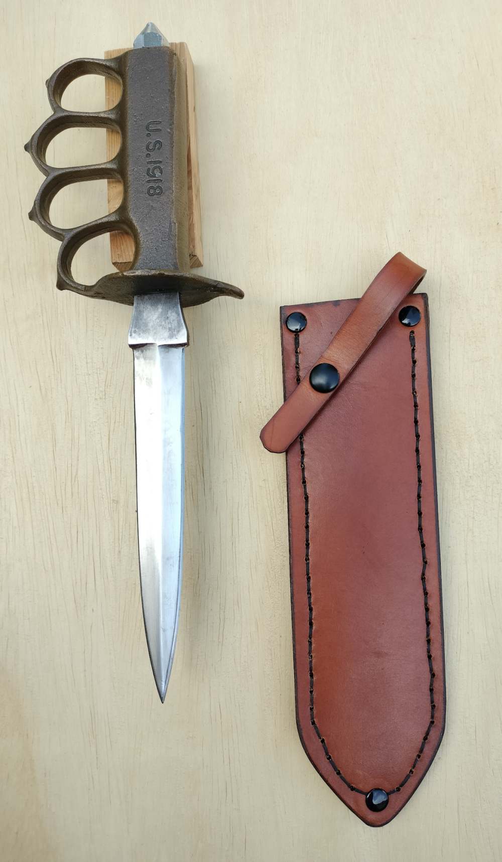 WW1 Trench Brass 1918 Knife Leather Sheath ST Golden Brown-img-2