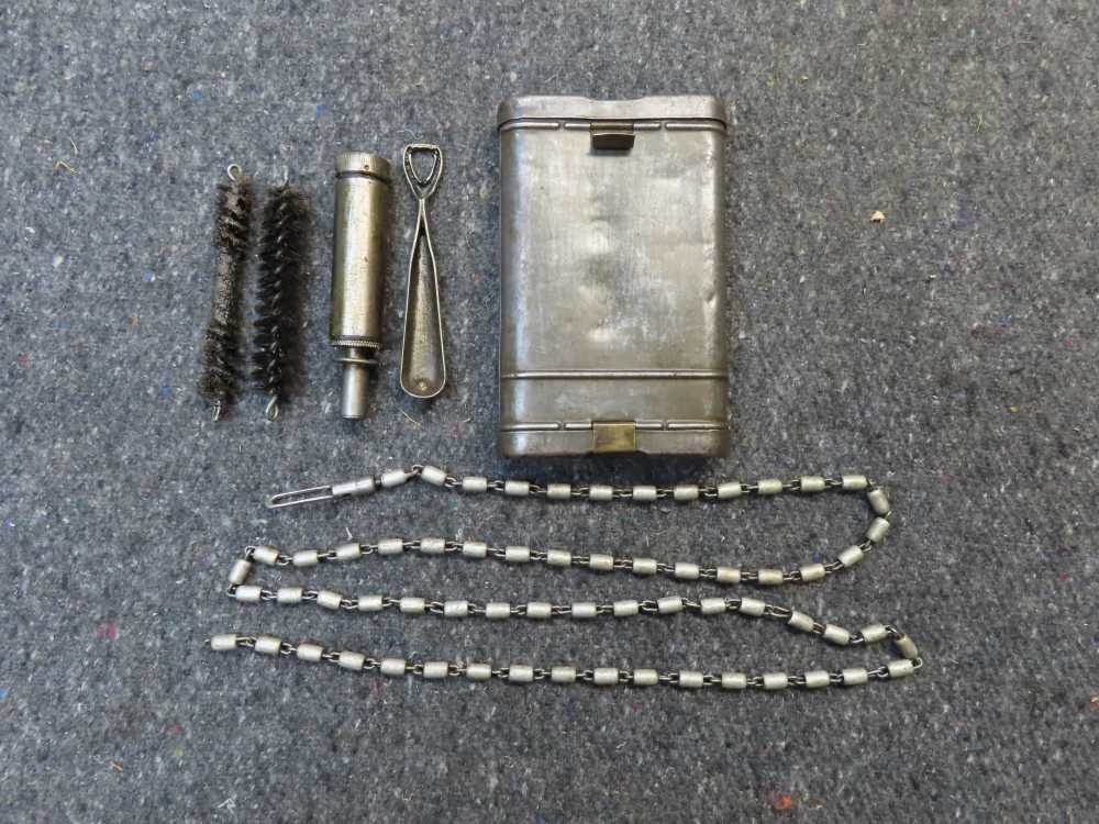 Original WWII German 98k Mauser Rifle Cleaning Kit - Complete - Nice-img-0