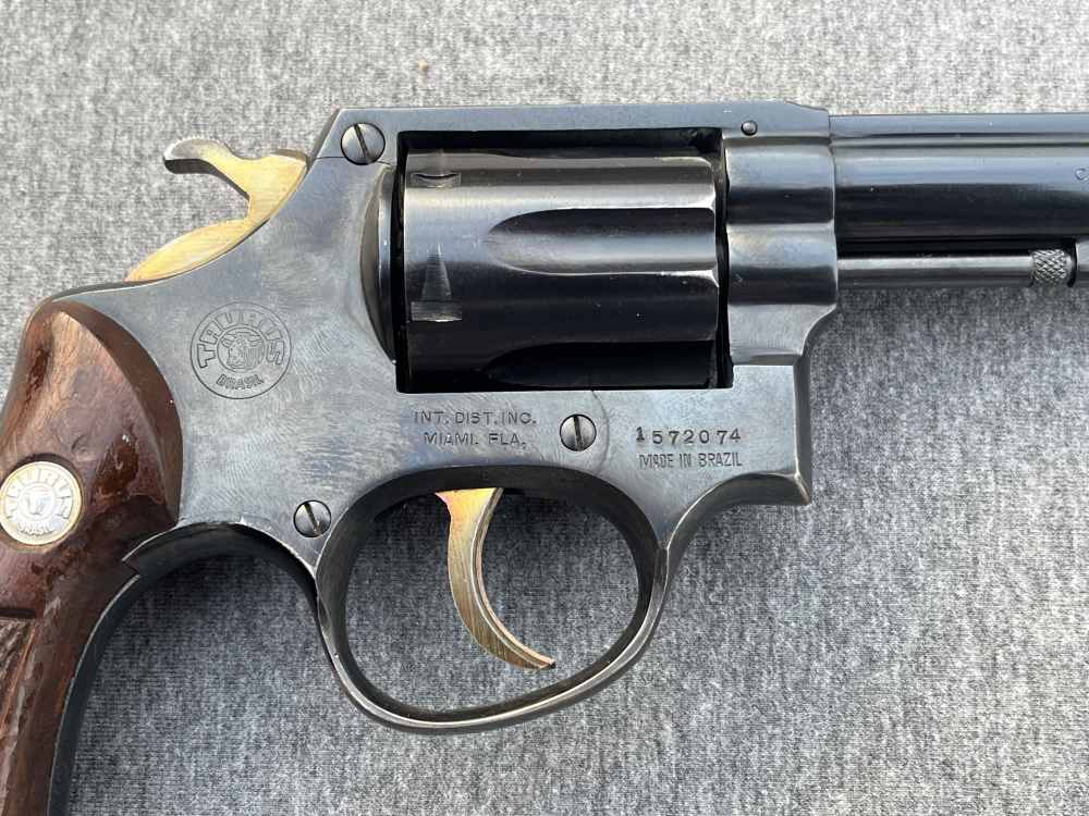 Pair of 2 Taurus Model 82 Revolvers .38 Special Sequential Serial Numbers-img-16