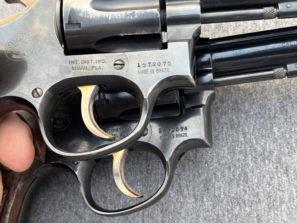 Pair of 2 Taurus Model 82 Revolvers .38 Special Sequential Serial Numbers-img-24