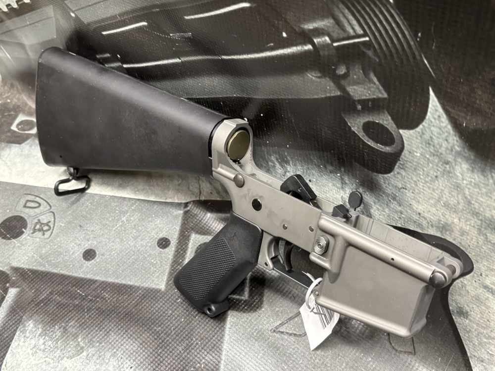 AR-15A1 Colt 603 M16A1 H&R retro clone 5.56 complete gray lower-img-11