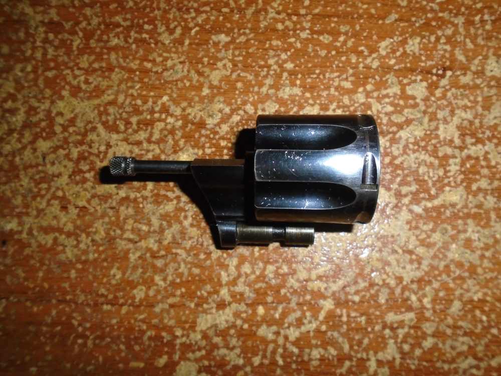 COLT POLICE POSITIVE .32 S&W REVOLVER CYLINDER ASSEMBLY-img-0