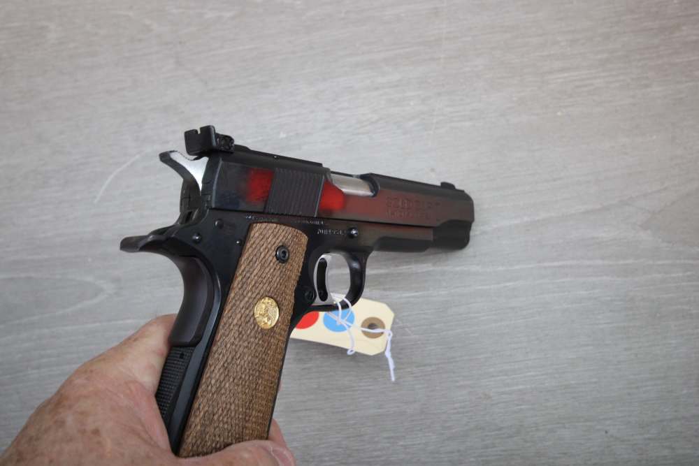 Colt Series 70 Gold Cup National Match in 45 ACP - 5" Barrel - Man. 1977..-img-9