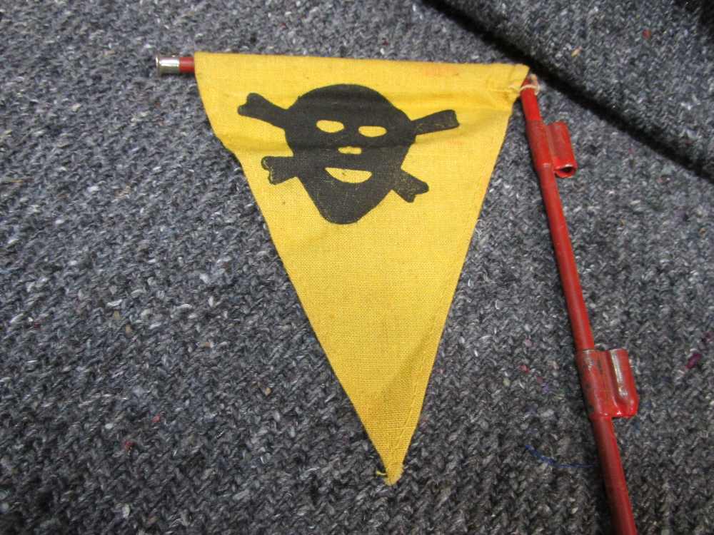 ORIGINAL WWII GERMAN MINE MARKER FLAG WITH SKULL, POST MEASURES 19" TALL-img-1