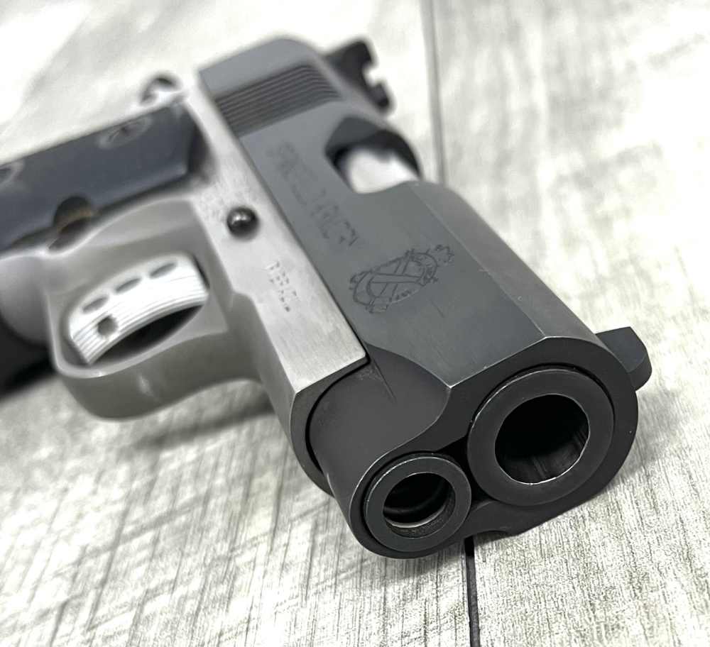 Springfield V10 Ultra Compact .45 ACP !Good Condition!-img-9