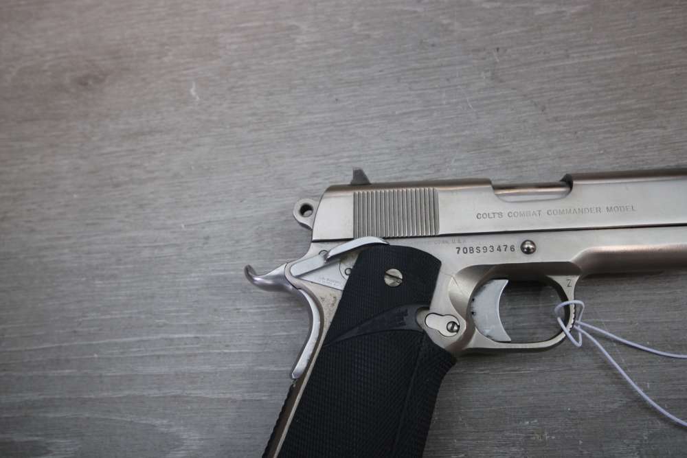 Colt Combat Commander Series 70 in 45 ACP - 4.25" Barrel & 5 Mags - 1979.-img-8